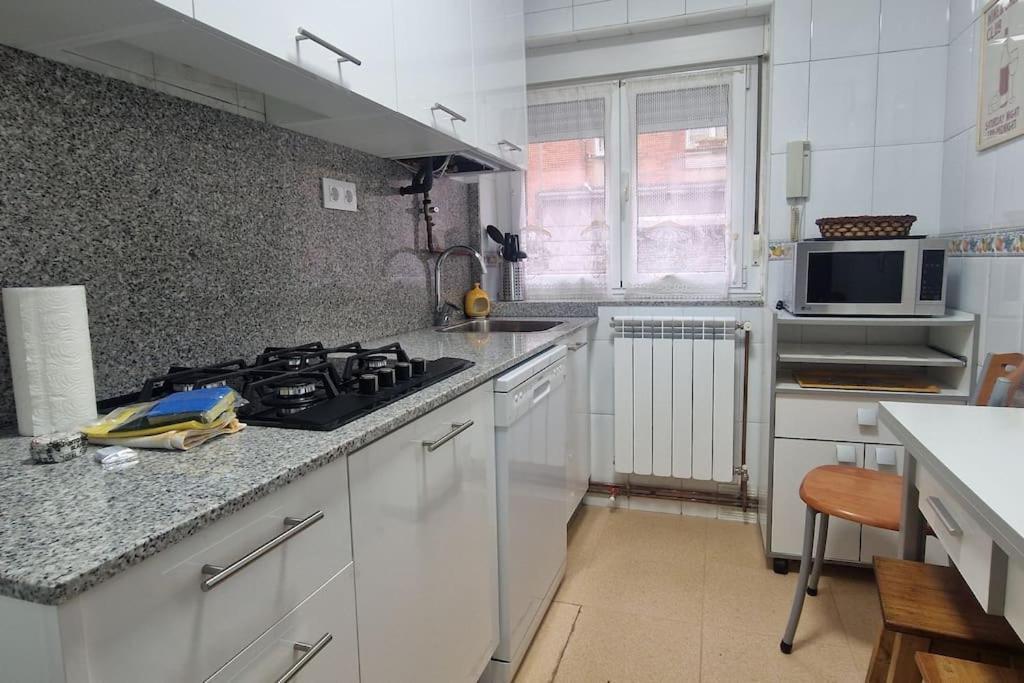 Apartamento En Oviedo 646A Εξωτερικό φωτογραφία